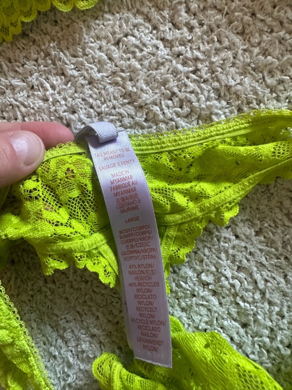 Fenty Neon Green Set - Picture 2 of 4